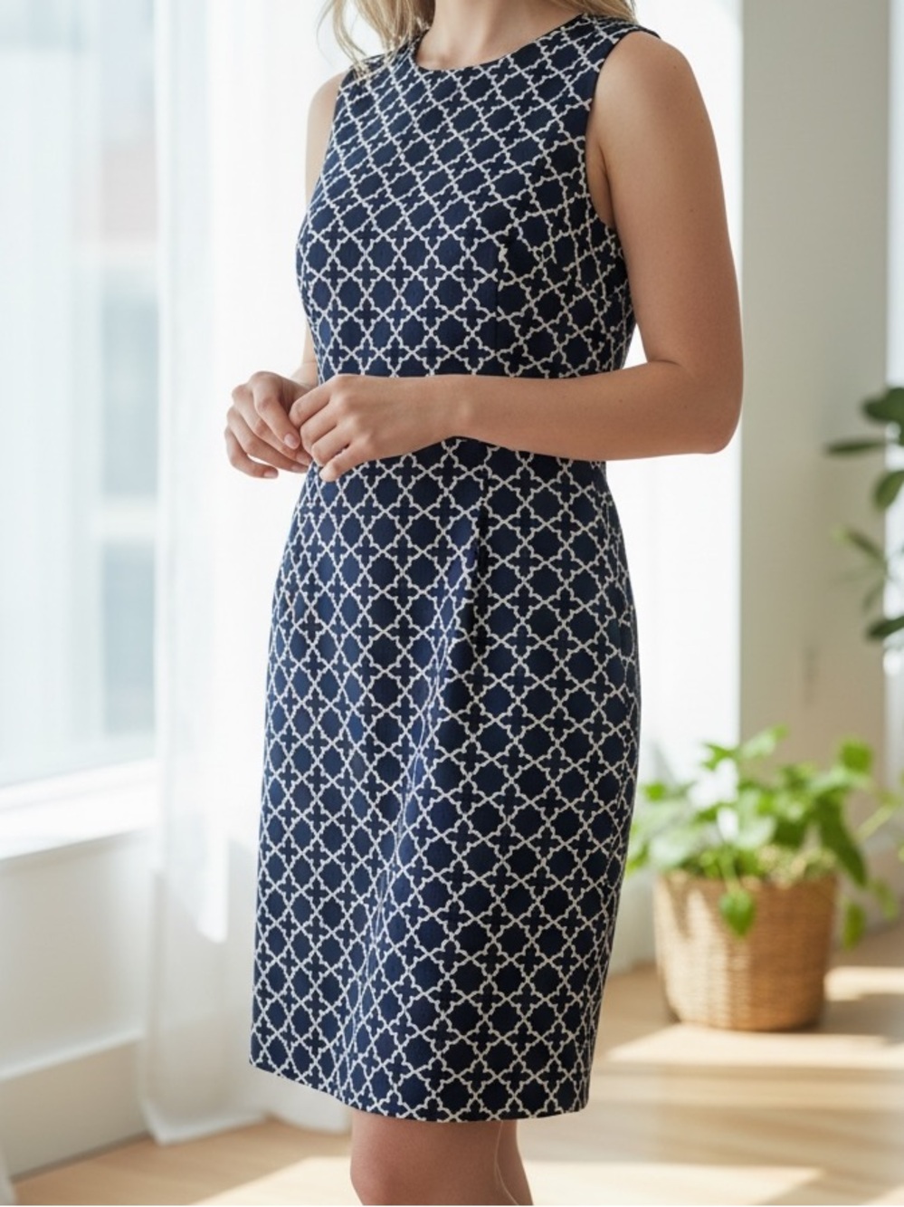 Tahari Arthur S. Levine Petite Navy White Geometric Sheath Dress 2P